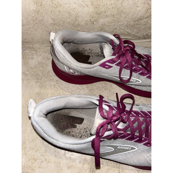 Brooks Levitate 5 GTS Gray Pink Comfort Low Top Running Shoes Womens Size 11 - Picture 3 of 10